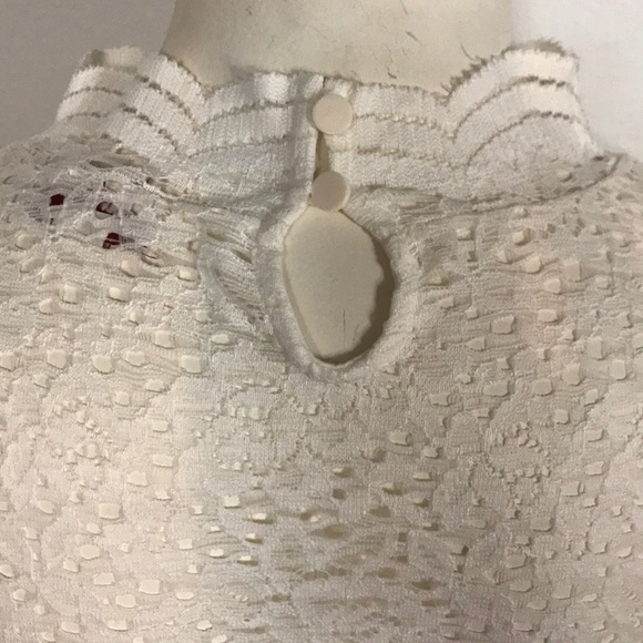 Adorable Arizona Lace Top ✨ - Picture 5 of 7